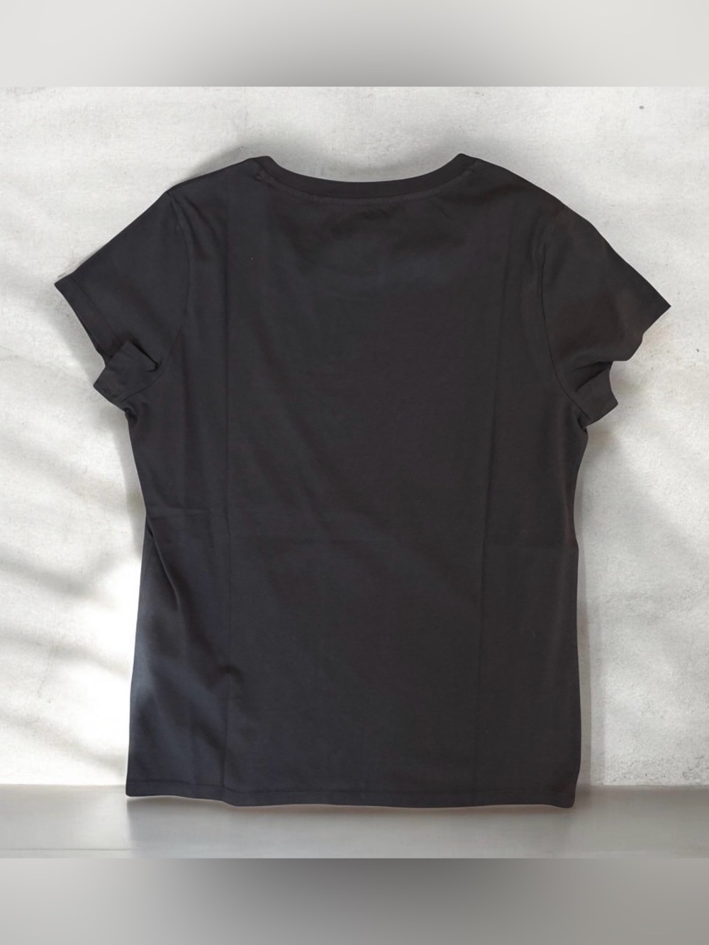 Levi Strauss & Co. Signature Outdoors Black Graphic Tee - Picture 2 of 3